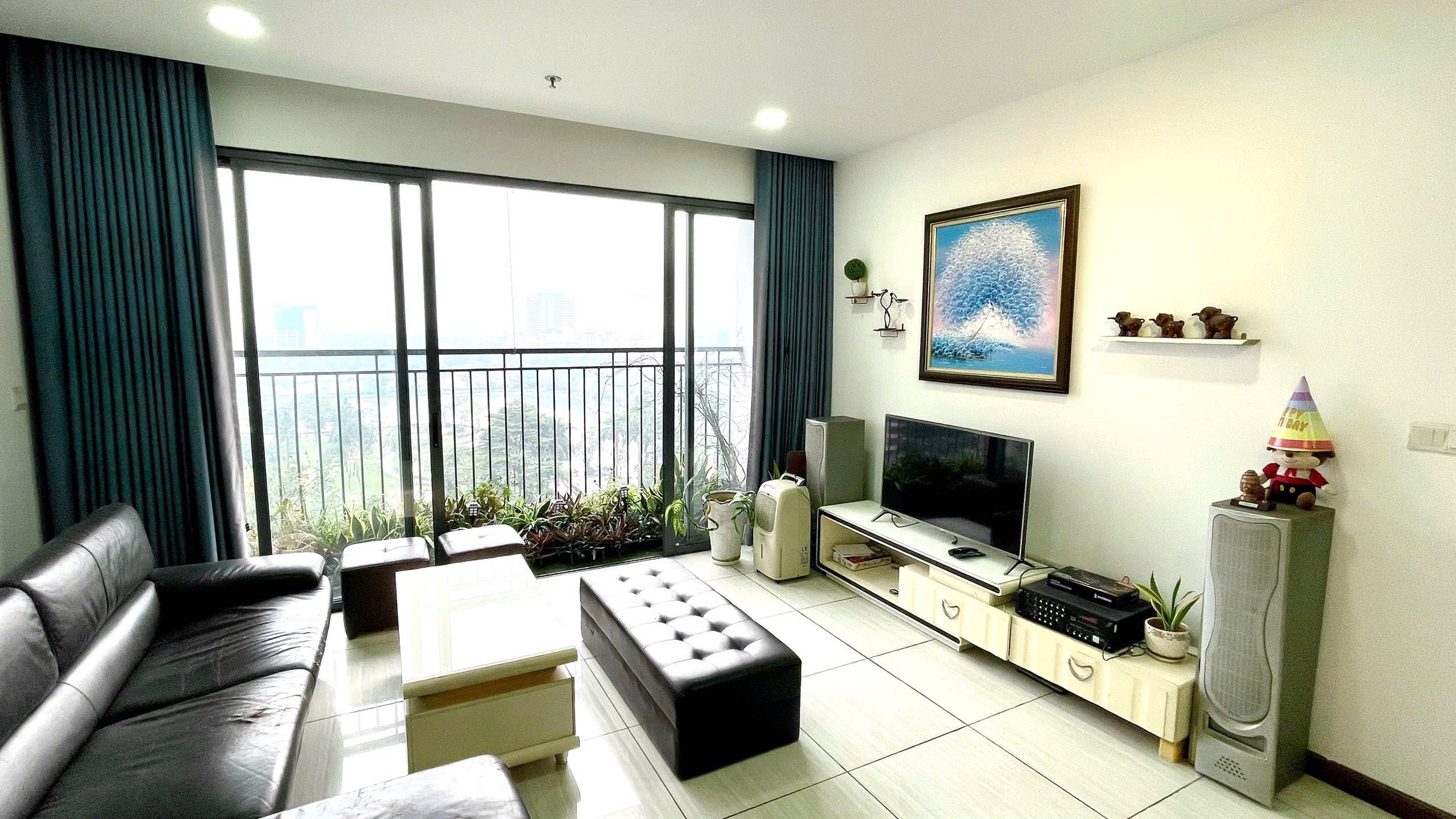 Bán căn góc 3PN/2VS diện tích 130m2 tòa N03T3 cửa Đông, ban công Tây nhìn ra hồ điều hòa Ngoại Giao Đoàn