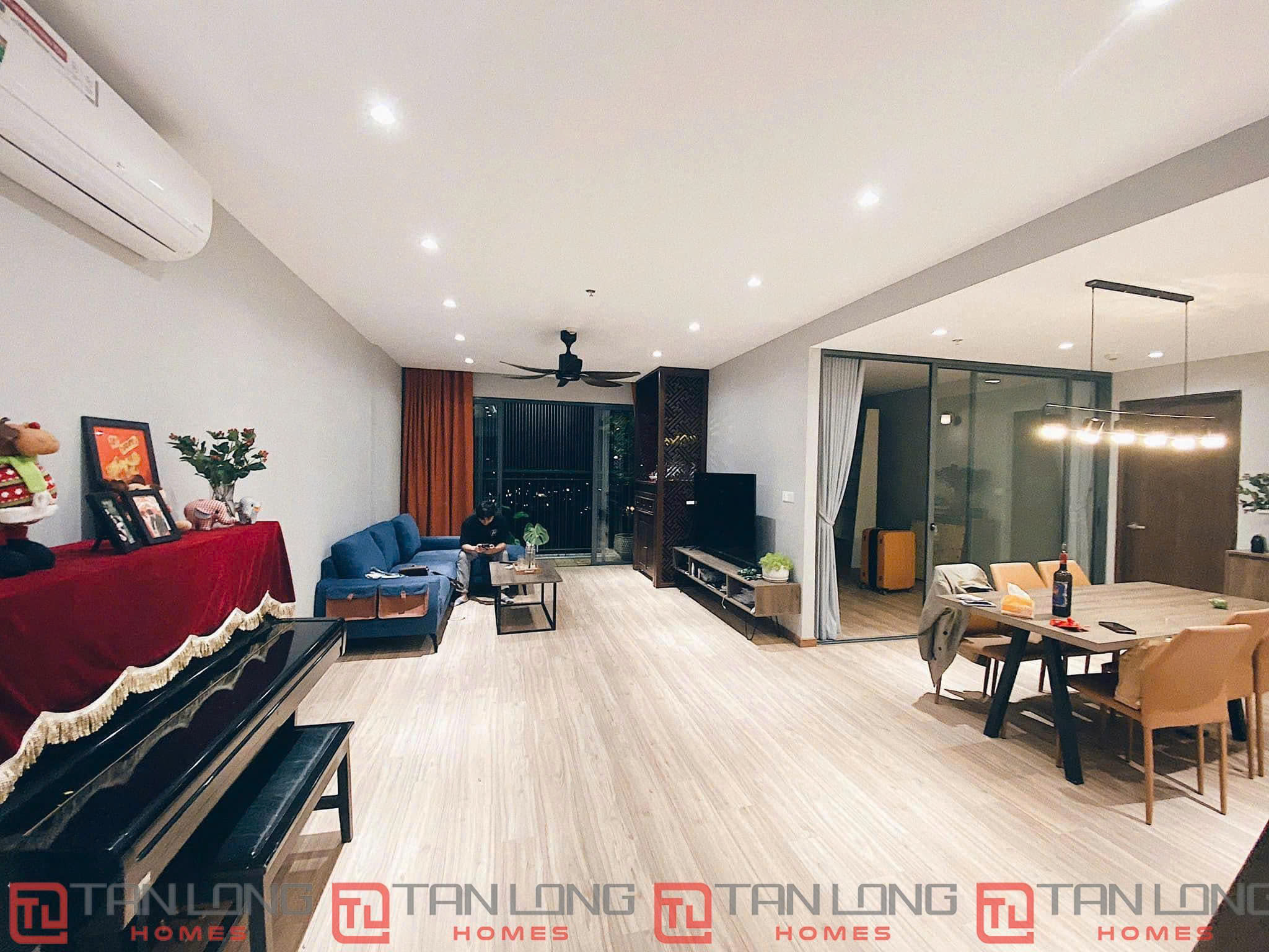 Bán căn hộ 3 phòng ngủ tòa N03T3 Ngoại Giao Đoàn, 130m², view công viên và hồ điều hòa